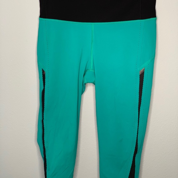 Turquoise Lululemon Leggings - Picture 3 of 8